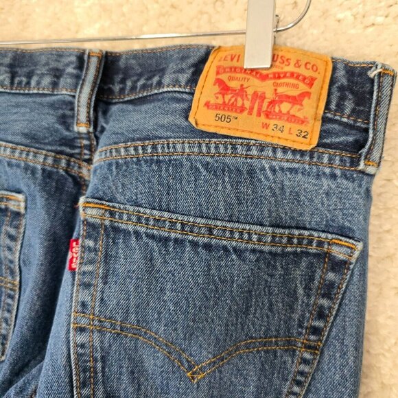 Levi’s 505 Mens Straight Fit Jeans Size 34x32 (fits 32x30) Medium Wash Denim - Picture 6 of 15